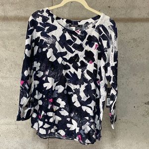 Nic & Zoe linen abstract shirt